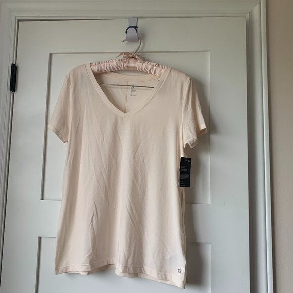 NWT Gap Workout Tee - Picture 1 of 4